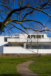 Lucie Valdhansova to give a lecture on Villa Tugendhat at CANactions School
