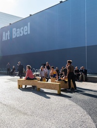 Ярмарок Art Basel хоче привабити менші галереї новою ціновою політикою
