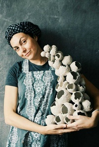 В Одессе покажут иррациональную скульптуру Юлии Яланжи