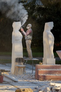 У Києві презентують роботи, створені під час міжнародного скульптурного симпозіуму